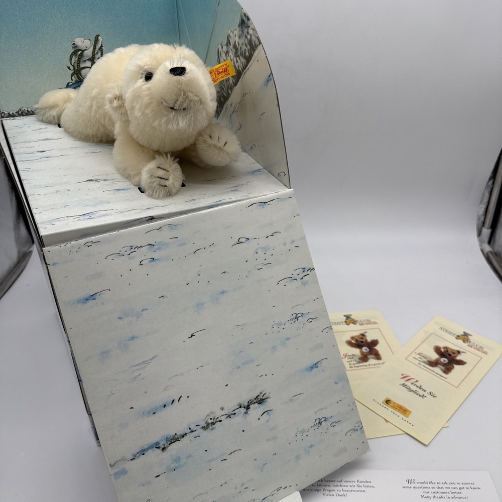 Steiff #354113 Mohair 27 cm Polar Bear Der Kleine Eisbar Lars w/ Box RARE -- NEW